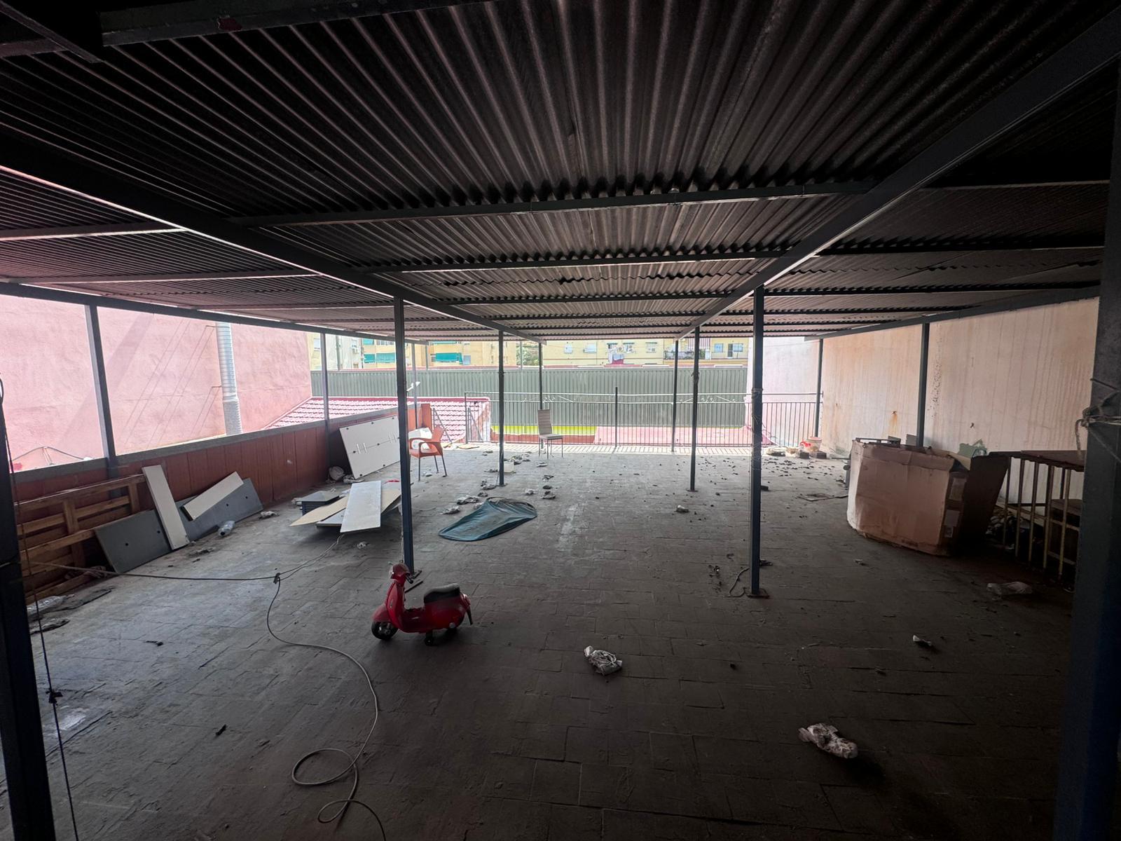 Imagen 3 Casa Adosada en venta en Málaga / Edificio en ciudad jardin