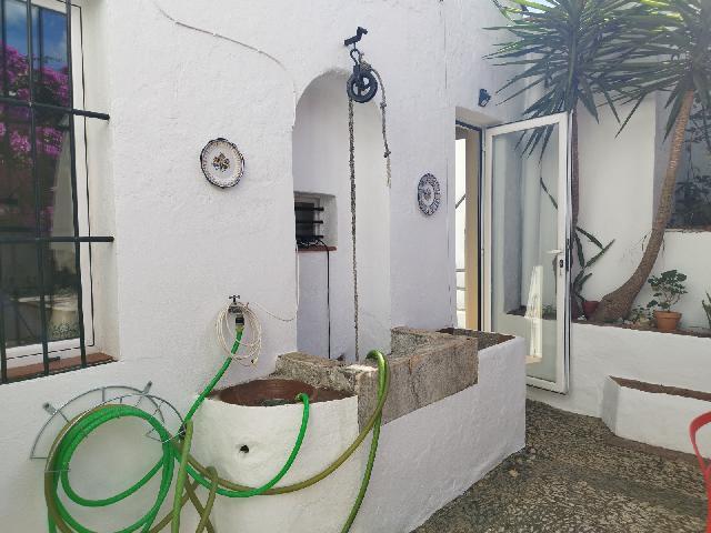 Imagen 28 Inmueble 298381 - Casa Adosada en venta en Almadén De La Plata / Casa señorial en venta ubicada en la plaza ...