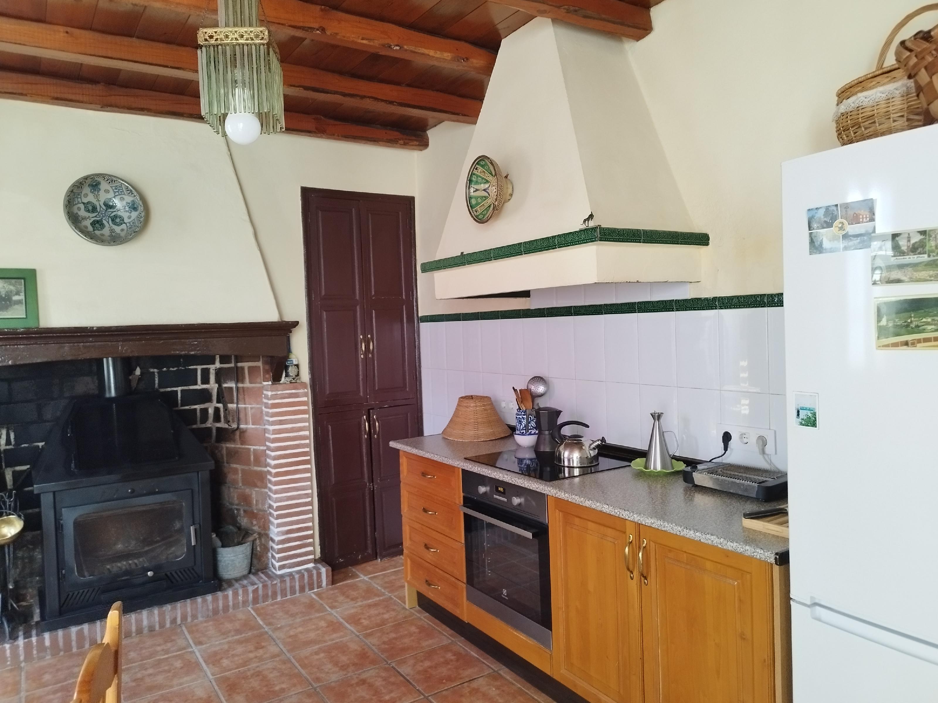 Imagen 12 Casa Adosada en venta en Almadén De La Plata / Casa señorial en venta ubicada en la plaza ...