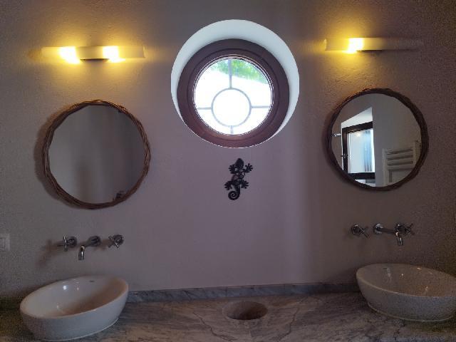 Imagen 25 Inmueble 298381 - Casa Adosada en venta en Almadén De La Plata / Casa señorial en venta ubicada en la plaza ...