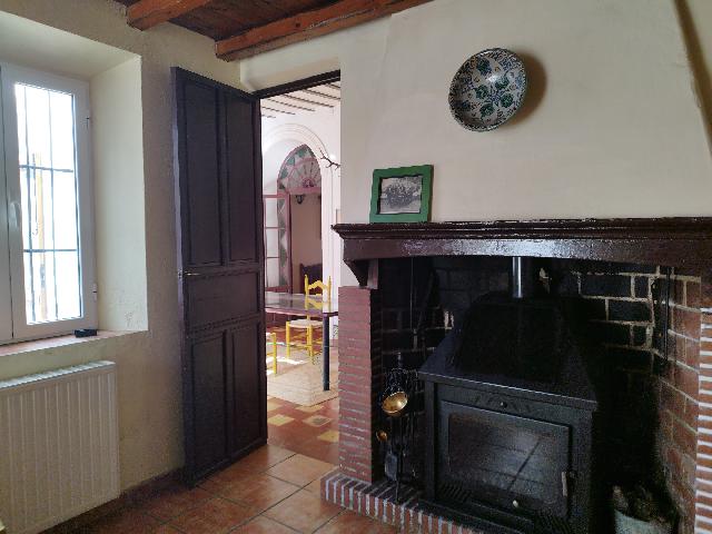 Imagen 13 Inmueble 298381 - Casa Adosada en venta en Almadén De La Plata / Casa señorial en venta ubicada en la plaza ...