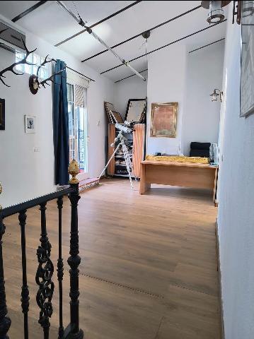 Imagen 35 Inmueble 301369 - Casa Adosada en venta en Almadén De La Plata / En plaza principal, en pleno centro de la l...