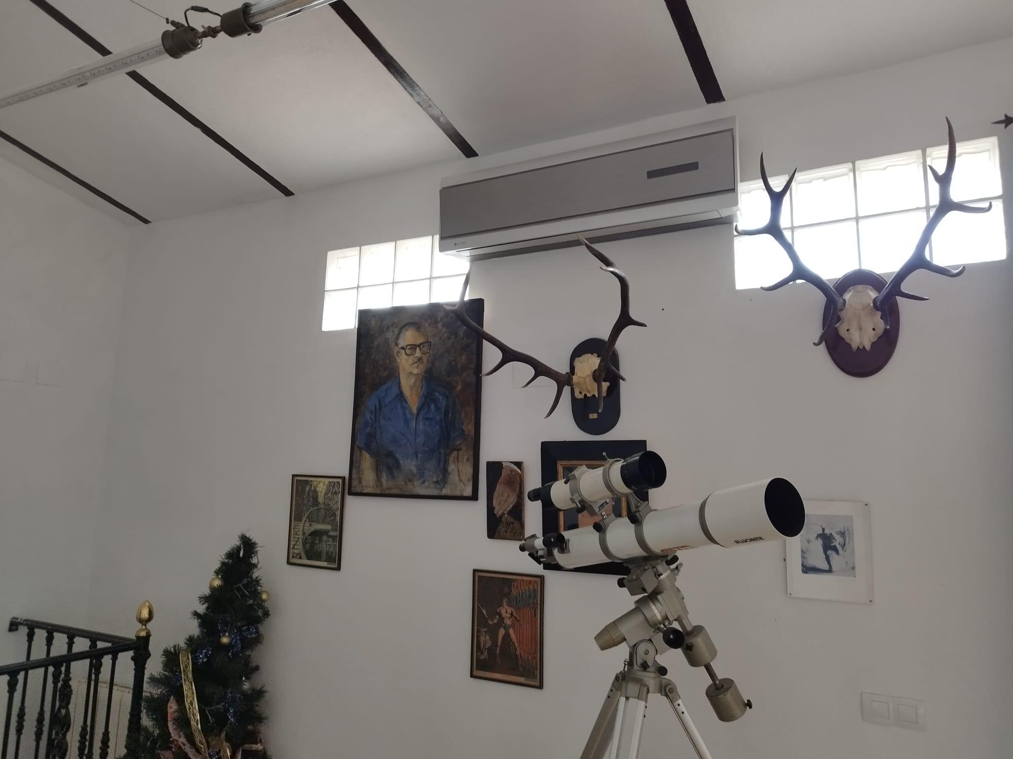 Imagen 33 Casa Adosada en venta en Almadén De La Plata / En plaza principal, en pleno centro de la l...