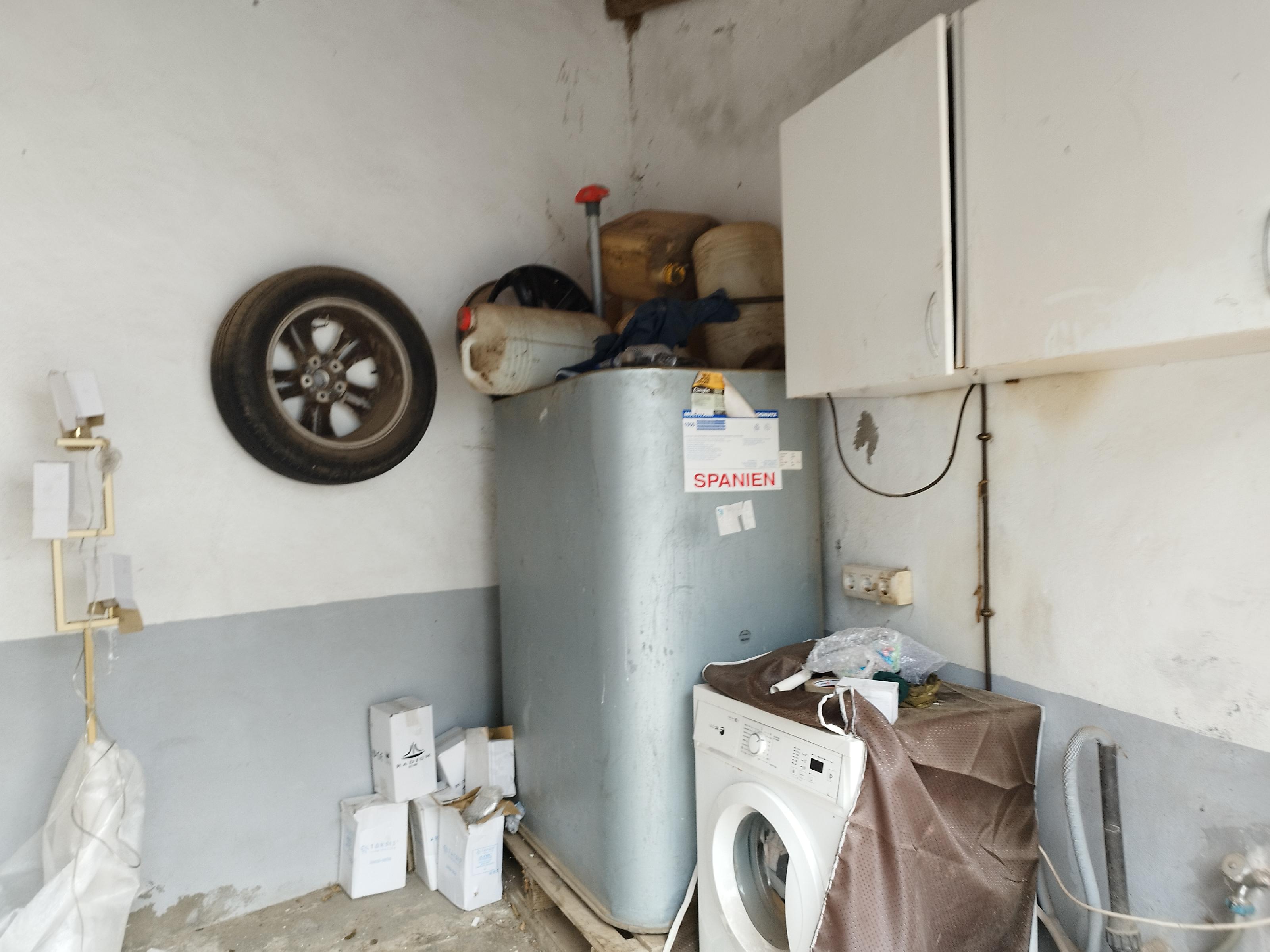 Imagen 38 Casa Adosada en venta en Almadén De La Plata / En plaza principal, en pleno centro de la l...