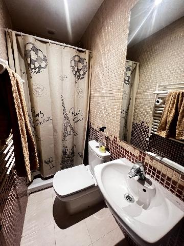 Imagen 4 Inmueble 298186 - Casa Adosada en venta en Loeches / Junto a la M-300, cerca del centro de Loeches.