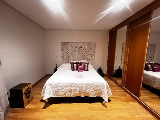 Imagen 12 Inmueble 298186 - Casa Adosada en venta en Loeches / Junto a la M-300, cerca del centro de Loeches.