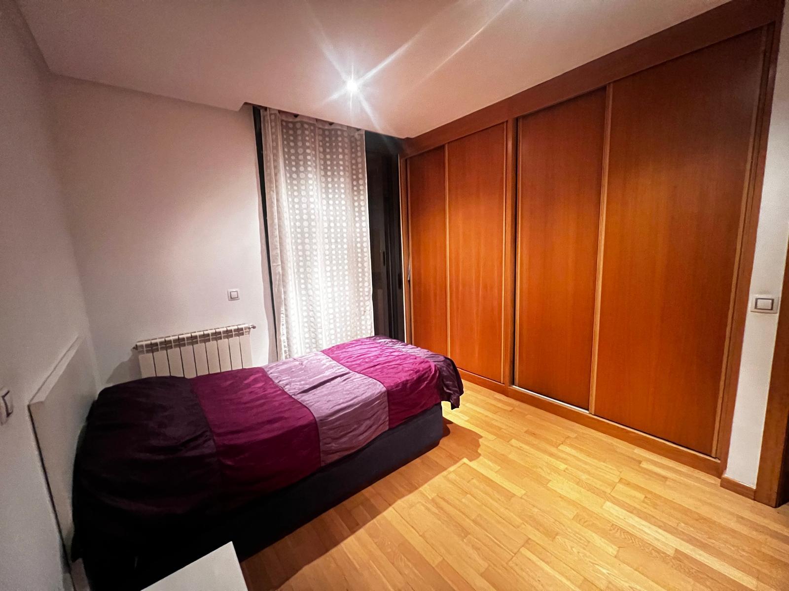 Imagen 17 Casa Adosada en venta en Loeches / Junto a la M-300, cerca del centro de Loeches.