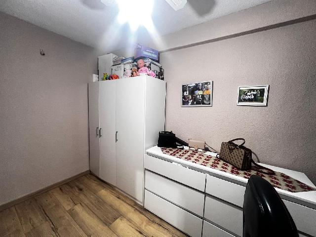 Imagen 12 Inmueble 300168 - Piso en venta en Torrejón De Ardoz / Junto a supermercados.