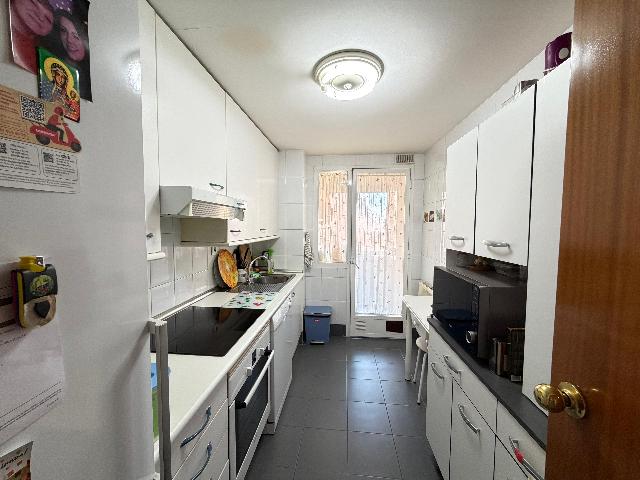 Imagen 4 Inmueble 300813 - Piso en venta en Torrejón De Ardoz / A tan solo cinco minutos de el Hospital.