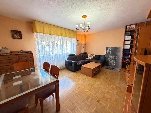 Imagen 1 Inmueble 300813 - Piso en venta en Torrejón De Ardoz / A tan solo cinco minutos de el Hospital.