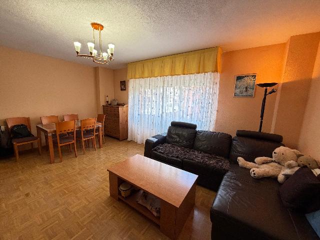 Imagen 2 Inmueble 300813 - Piso en venta en Torrejón De Ardoz / A tan solo cinco minutos de el Hospital.