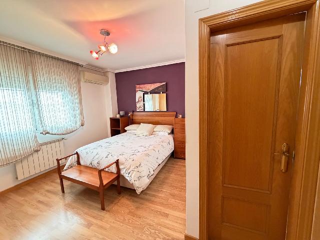 Imagen 19 Inmueble 301280 - Casa Pareada en venta en Torres De La Alameda / Próximo al centro y servicios de Torres de...