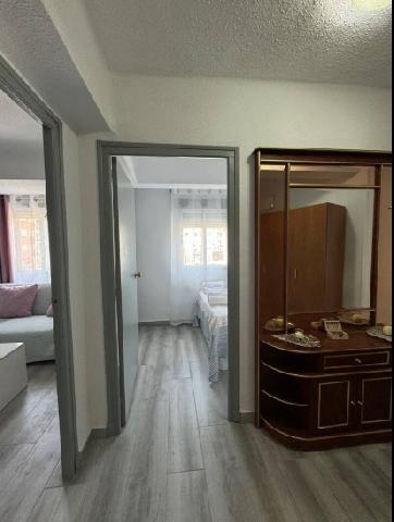Imagen 3 Inmueble 301683 - Piso en venta en Torrejón De Ardoz / A un minuto de la renfe y de el centro de Torrejón.