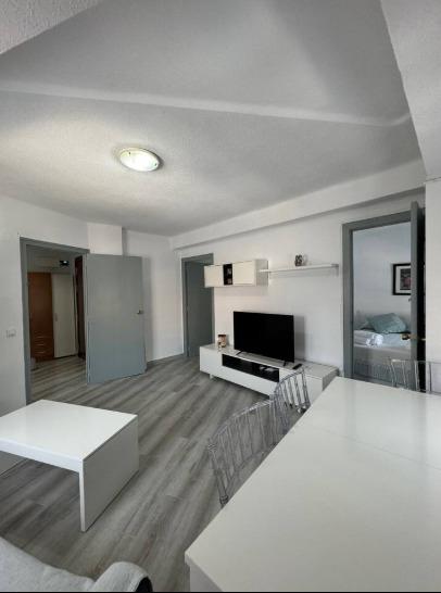 Imagen 4 Piso en venta en Torrejón De Ardoz / A un minuto de la renfe y de el centro de Torrejón.