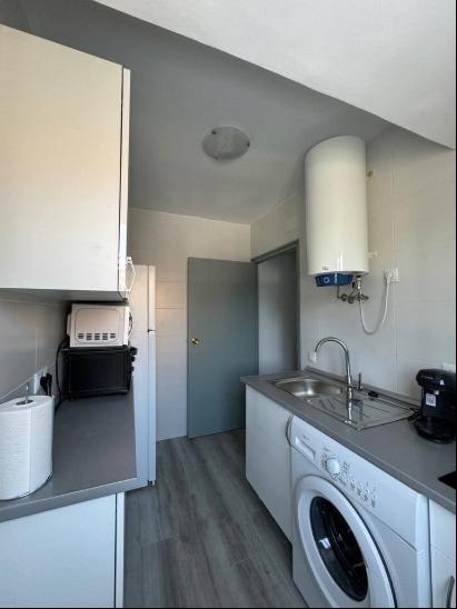 Imagen 5 Piso en venta en Torrejón De Ardoz / A un minuto de la renfe y de el centro de Torrejón.