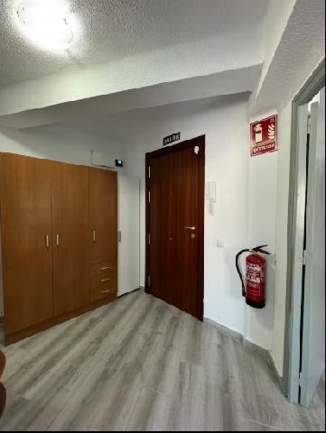 Imagen 2 Inmueble 301683 - Piso en venta en Torrejón De Ardoz / A un minuto de la renfe y de el centro de Torrejón.