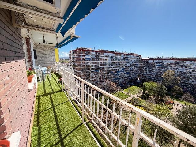 Imagen 1 Inmueble 301991 - Piso en venta en Torrejón De Ardoz / A dos minutos de paqrque Europa.