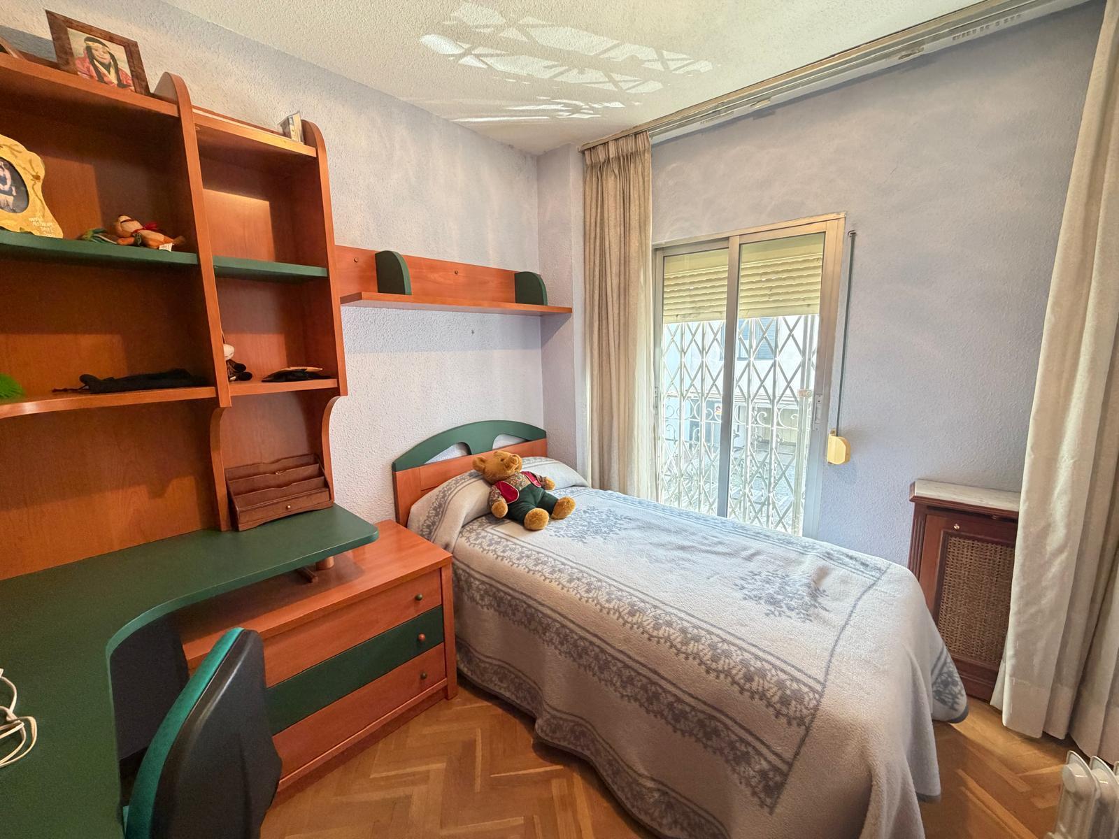 Imagen 14 Casa Adosada en venta en Torrejón De Ardoz / A dos minutos de el centro de Torrejón de Ardoz.