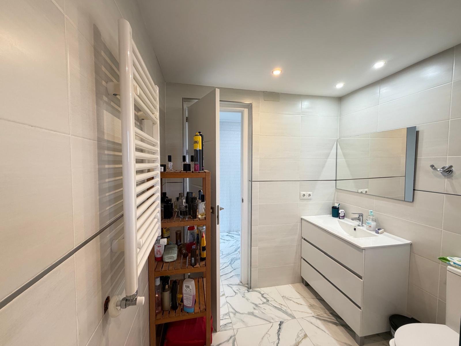 Imagen 15 Casa Aislada en venta en Mejorada Del Campo / Casa aislada en Camino de Valdecelada.