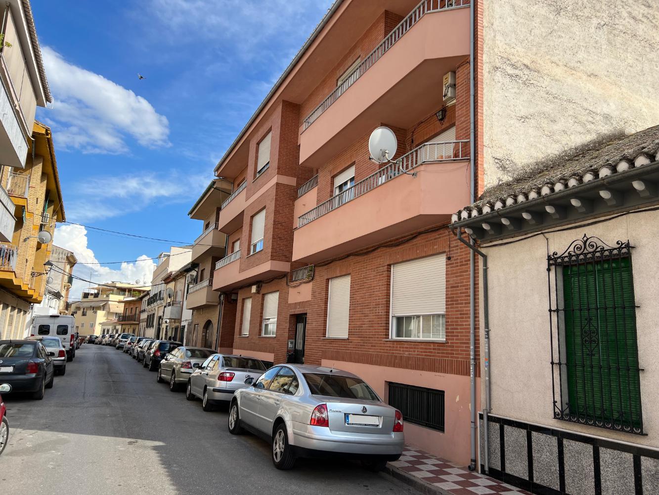 Imagen 2 Piso en venta en Albolote / Junto al Ayuntamiento de Albolote