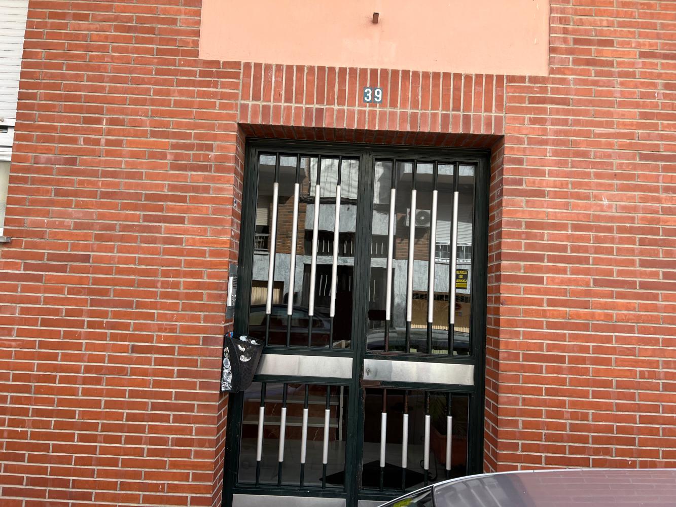 Imagen 3 Piso en venta en Albolote / Junto al Ayuntamiento de Albolote