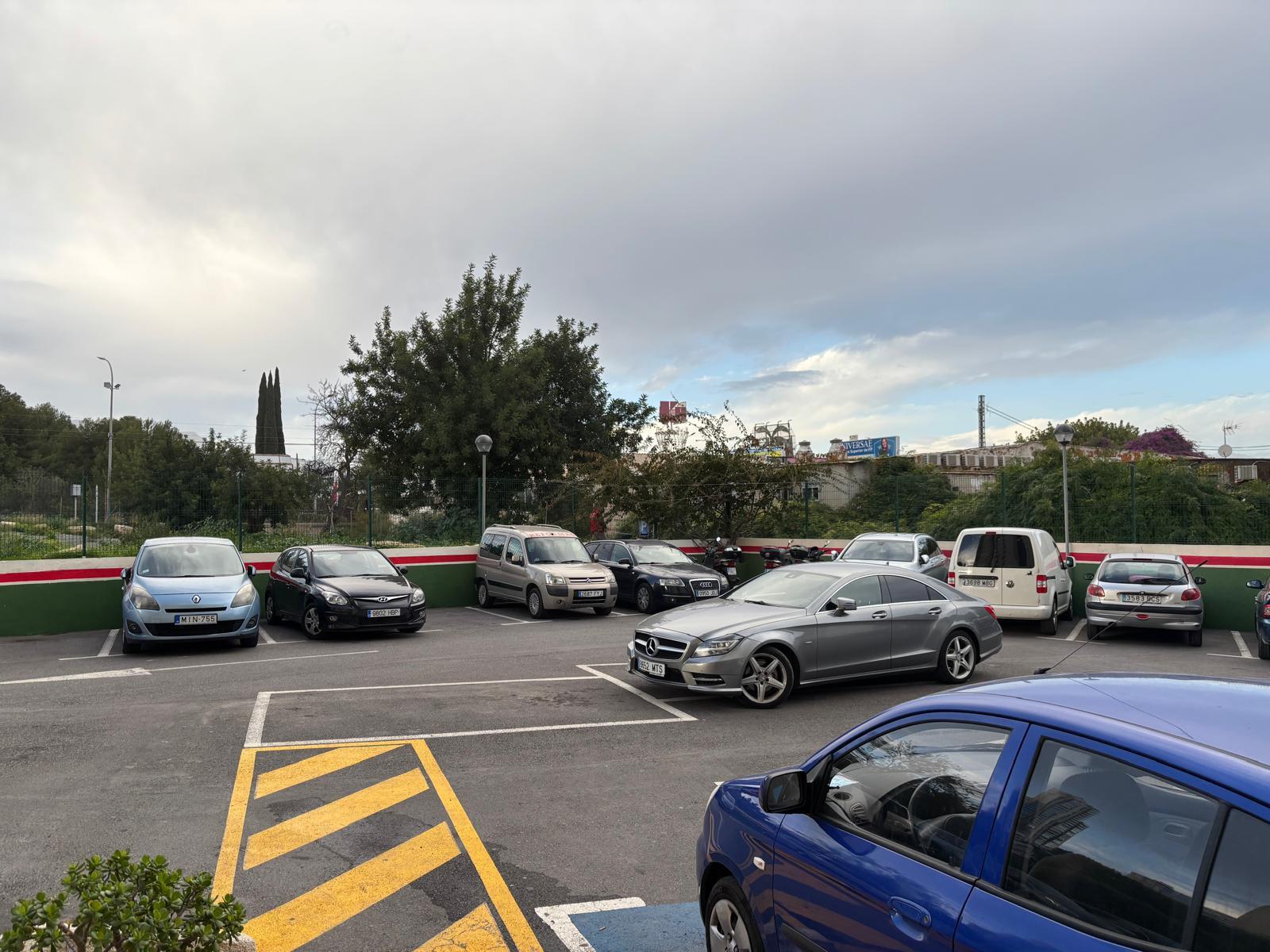 Imagen 20 Apto. Playa en venta en Benidorm / Avenida de europa