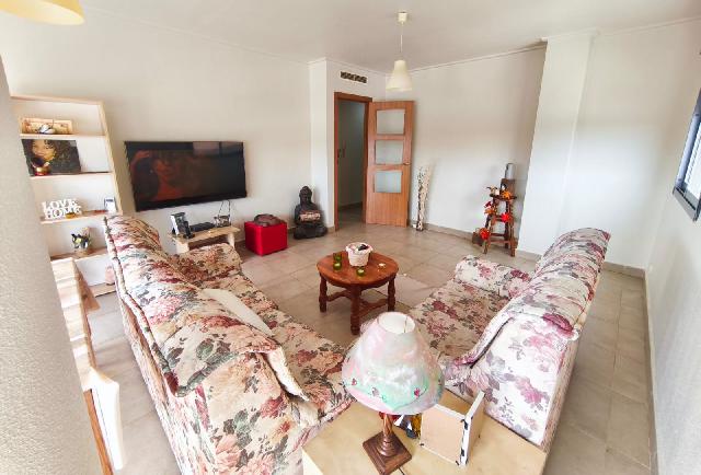 Imagen 4 Inmueble 291337 - Apto. Playa en venta en Santa Pola / En frente del carrefour