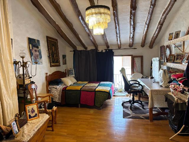 Imagen 3 Inmueble 292096 - Casa Pareada en venta en Nucia (La) / Calle mayor ayuntamiento