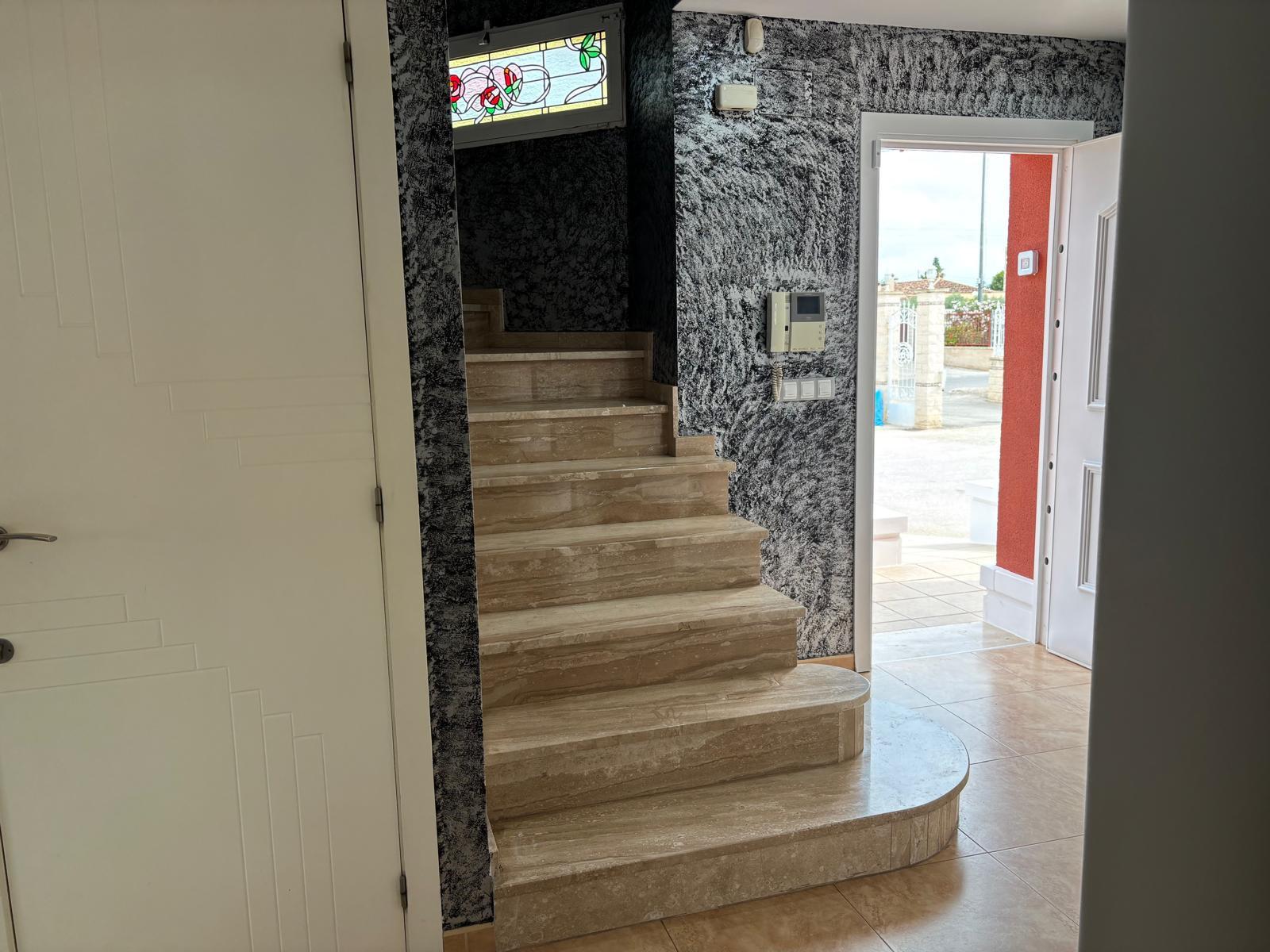 Imagen 3 Apartamento en venta en Elche/elx / Eleche  carretera de matola