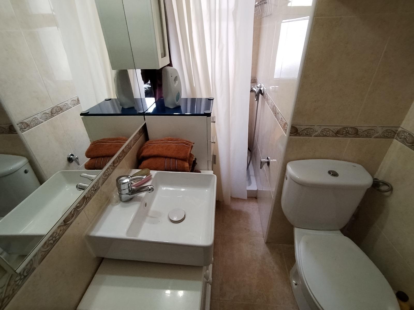 Imagen 8 Apto. Playa en venta en Benidorm / Calle cuenca con av del mediterraneo