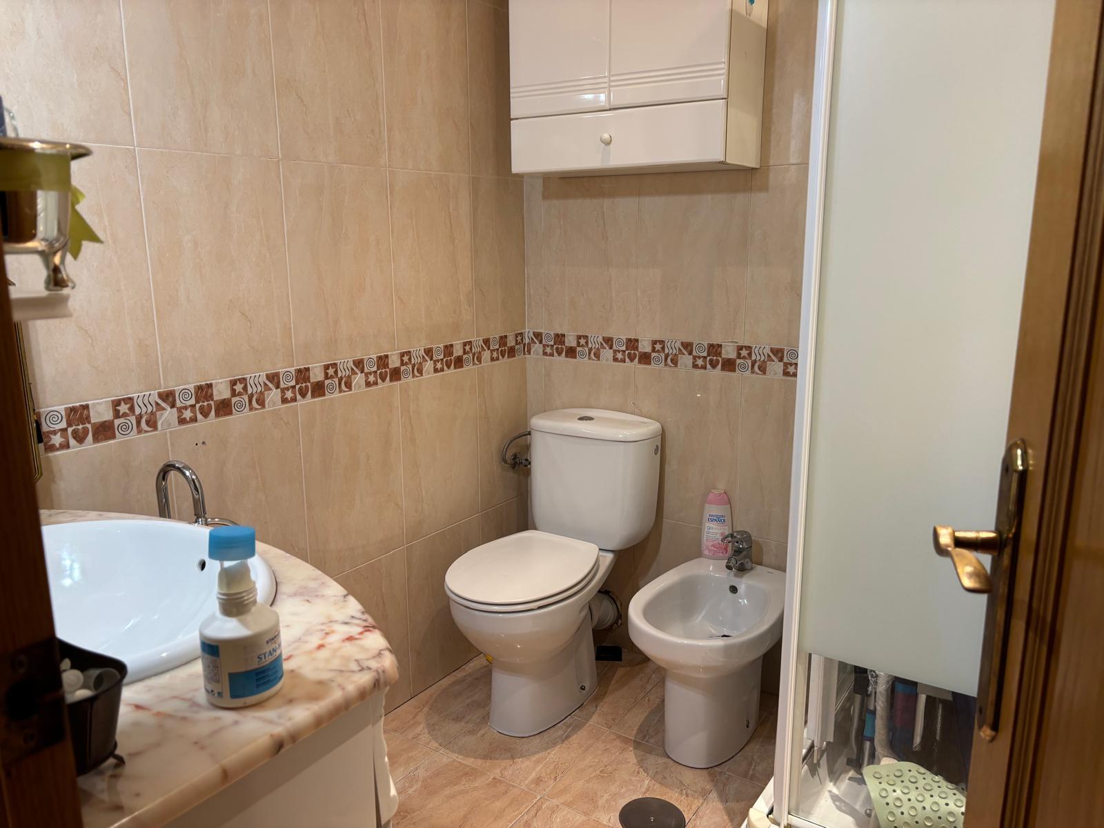 Imagen 12 Apto. Playa en venta en Benidorm / Calle cuenca con av del mediterraneo