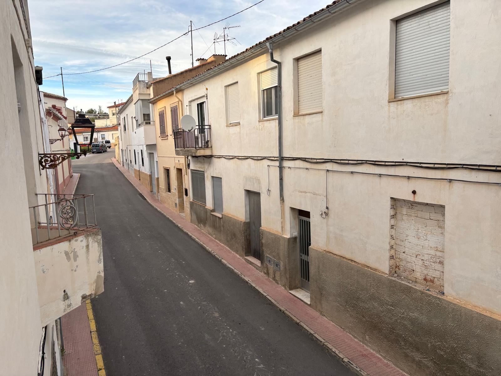 Imagen 7 Casa Pareada en venta en Benilloba / Al final de la calle bar les moreres