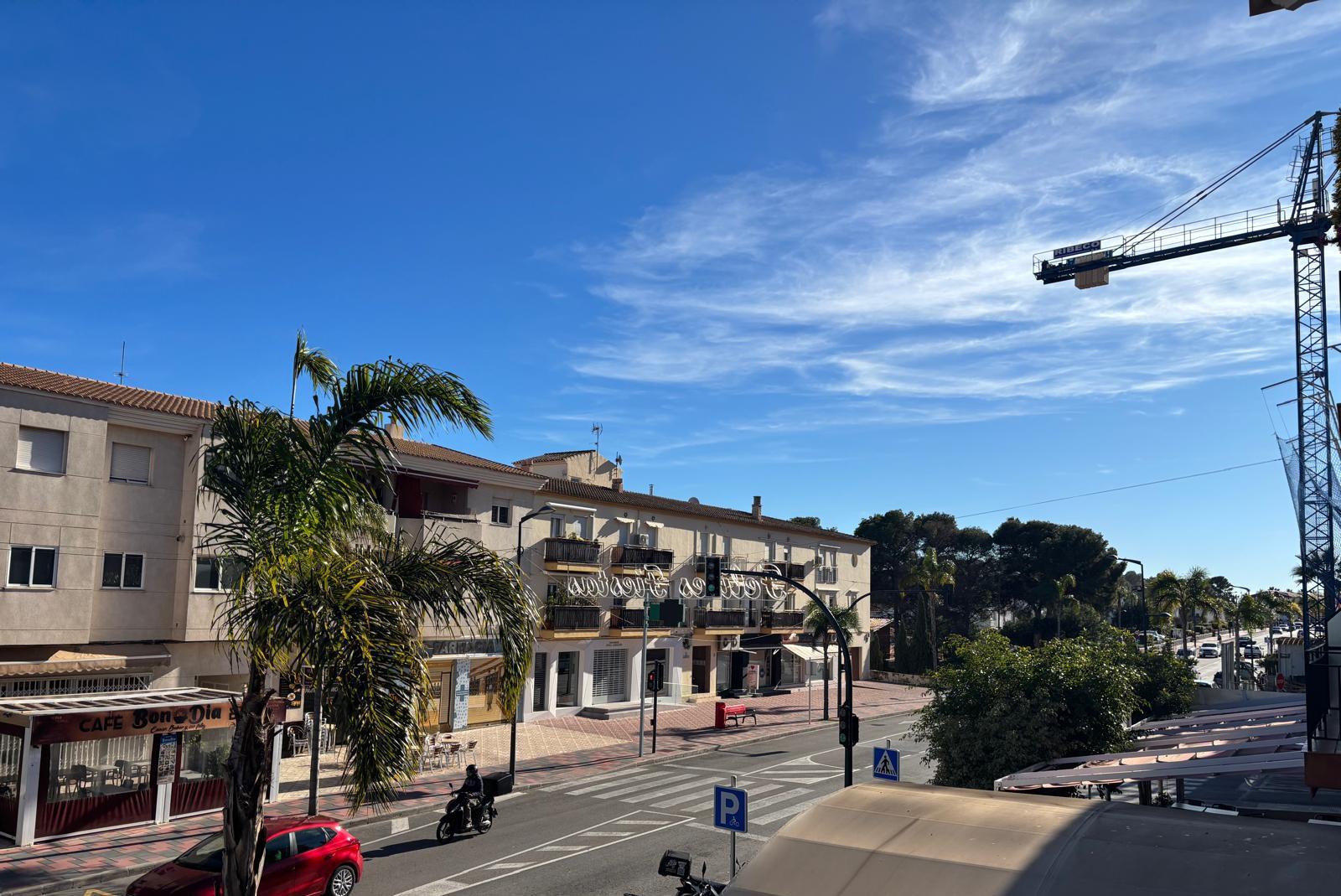 Imagen 13 Apartamento en venta en Nucia La / Avenida principal, cerca del colegio