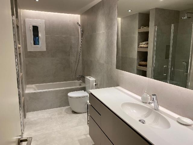 Imagen 12 Inmueble 299037 - Piso en venta en Barcelona / Barrio de Pedralbes, pero muy próximo a la Diagona