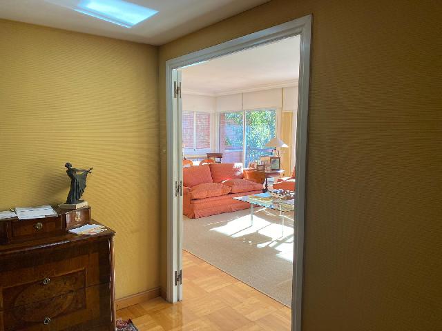 Imagen 2 Inmueble 299037 - Piso en venta en Barcelona / Barrio de Pedralbes, pero muy próximo a la Diagona