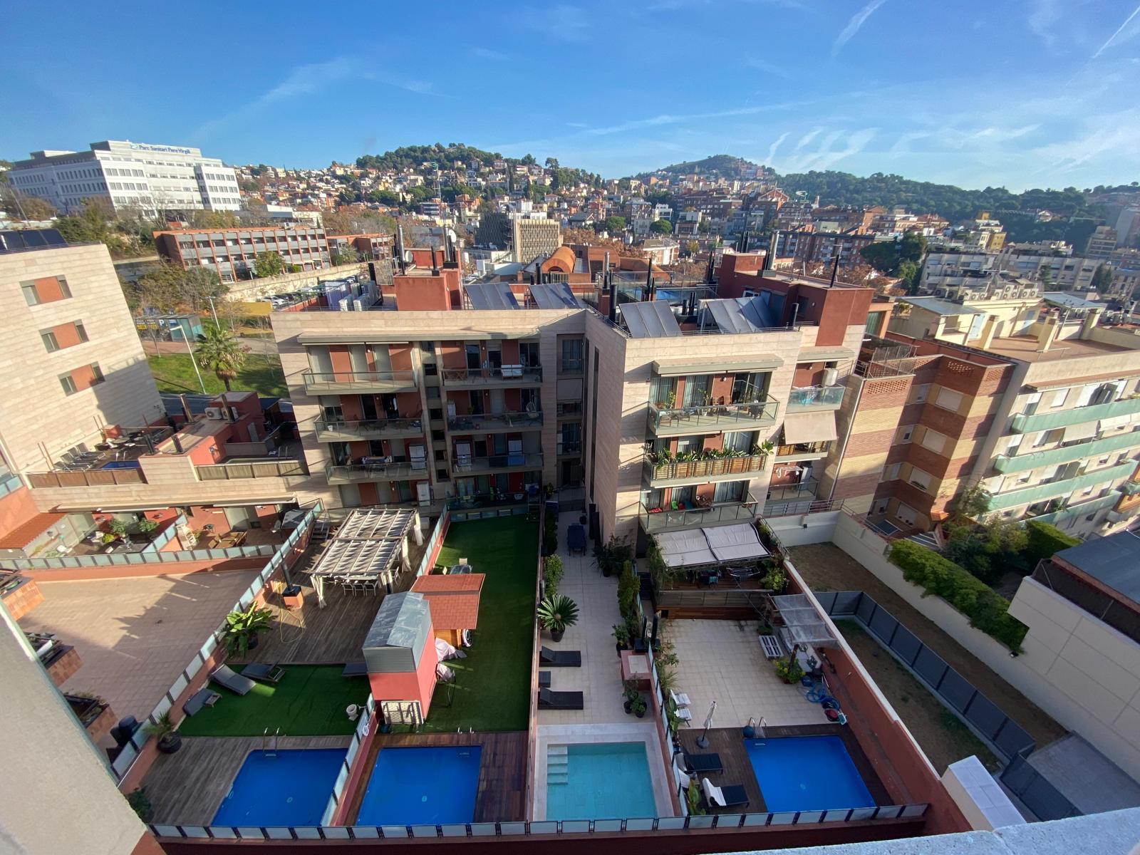 Imagen 4 Piso en venta en Barcelona / Entre plaza alfons comin y pasaje de gomis