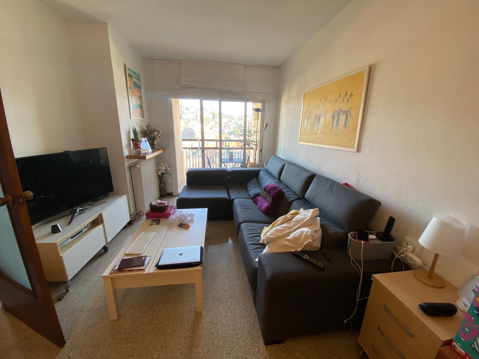 Imagen 7 Piso en venta en Barcelona / Entre plaza alfons comin y pasaje de gomis