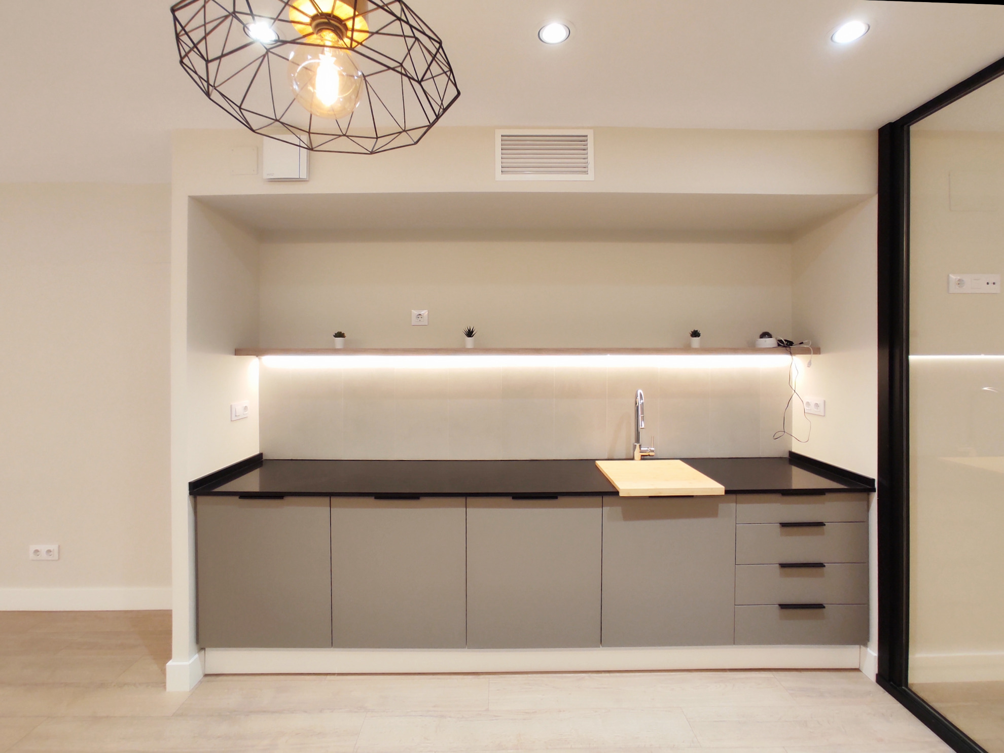 Imagen 6 Piso en venta en Barcelona / Vallirana con Francoli