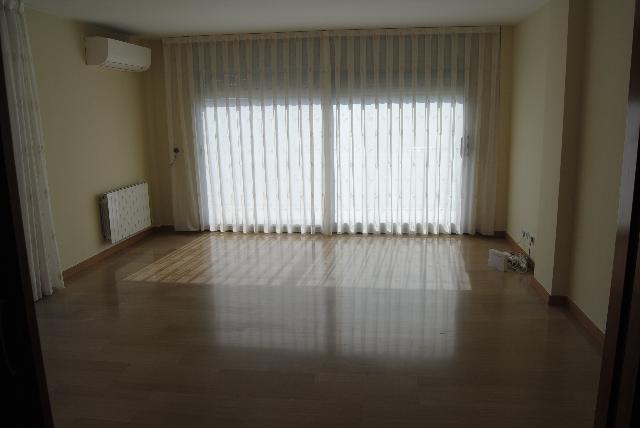 Imagen 4 Inmueble 301023 - Casa en venta en Barcelona / Entre avda vallcarca y carretera de la arrabasada