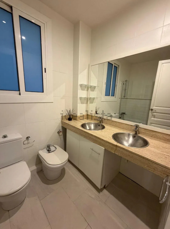 Imagen 12 Piso en venta en Barcelona / Entre ronda general mitre y plaza del mercat del putxet