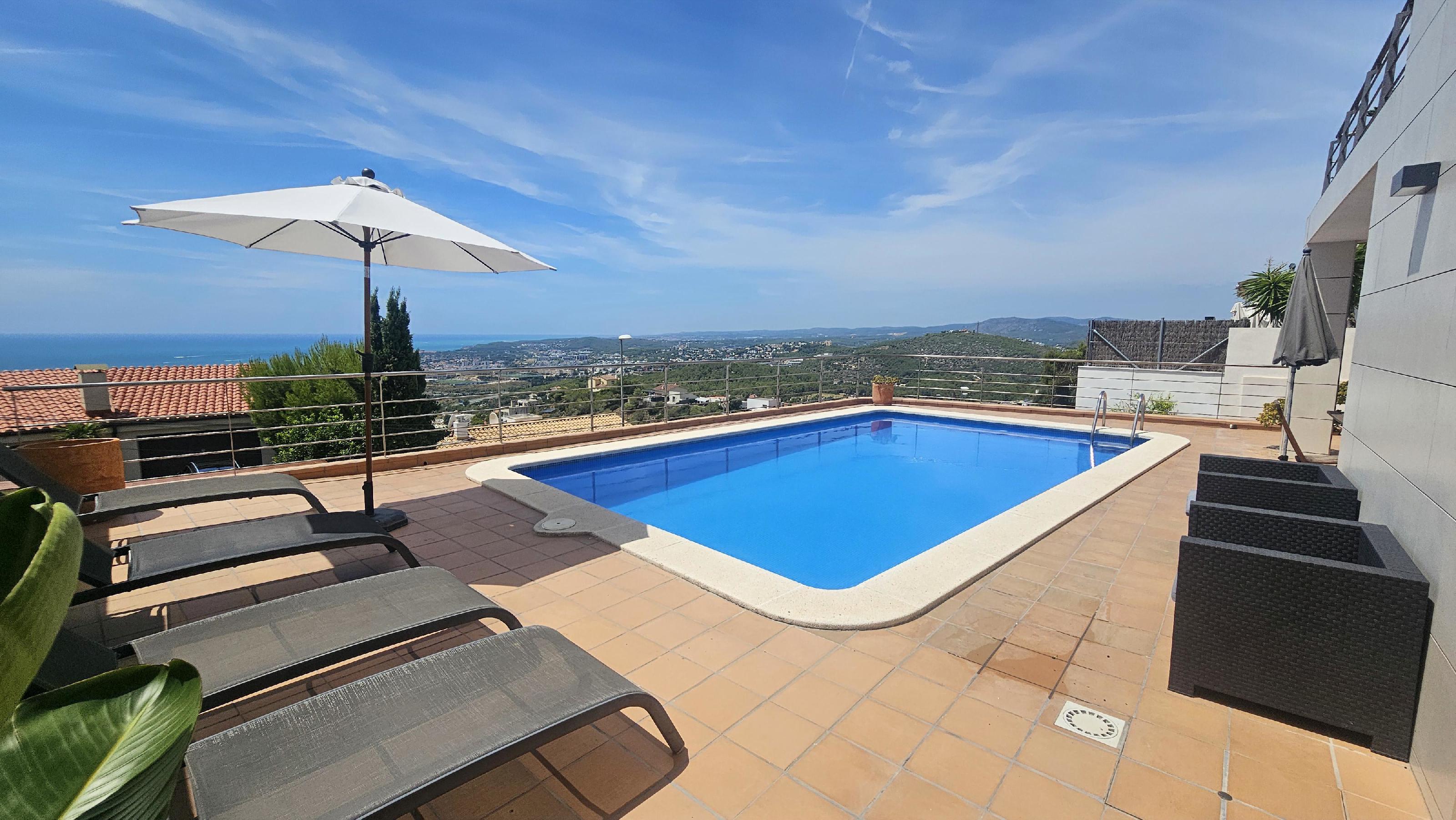 Imagen 4 Casa en venta en Sitges / A 5 minutos del centro de Sitges y acceso a  la C-32.