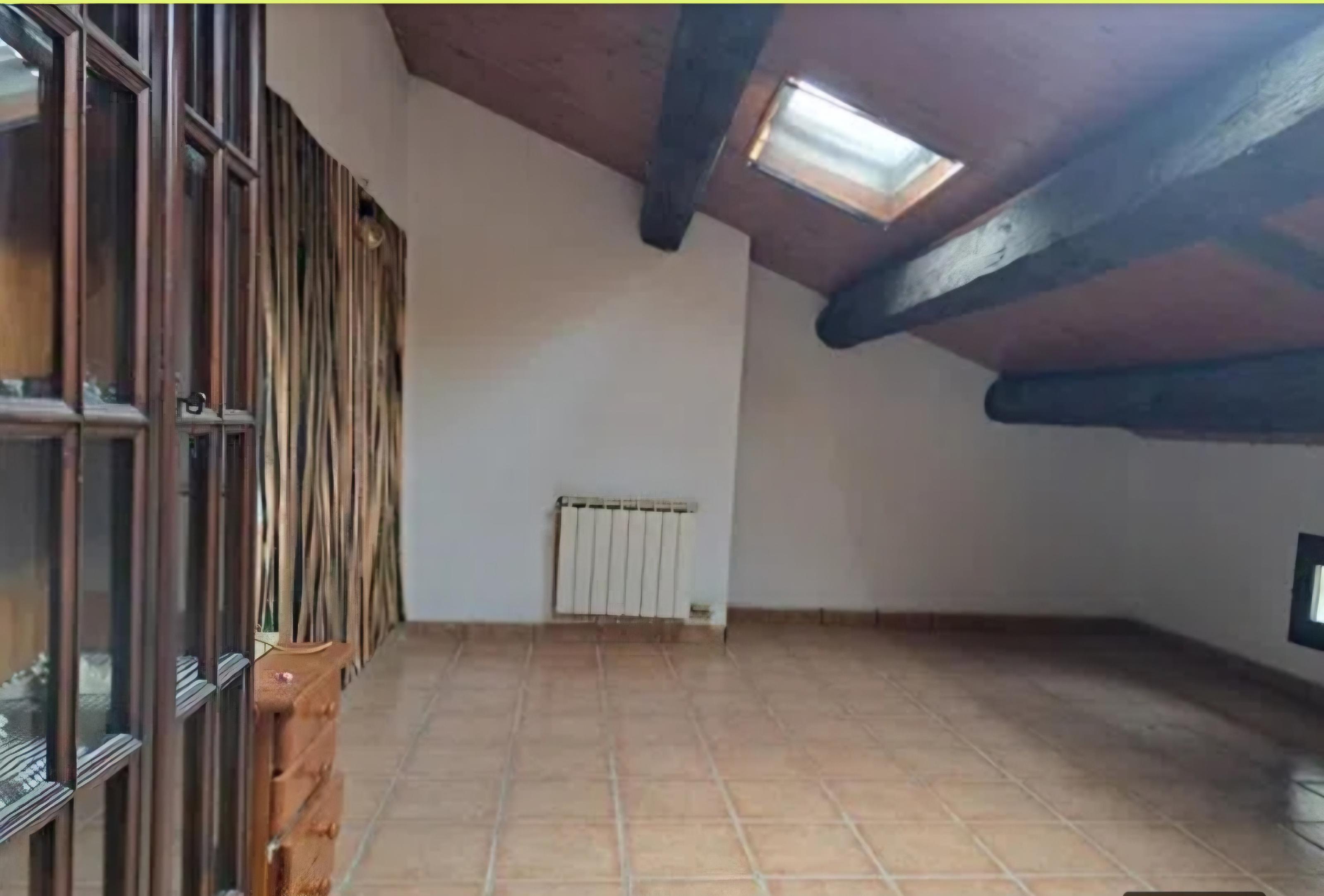 Imagen 12 Dúplex en venta en Berga / Edificio El Potis  Cal Rosal