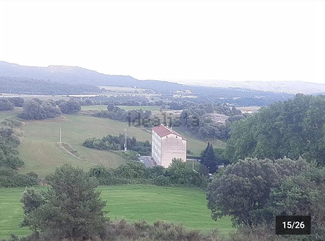 Imagen 21 Dúplex en venta en Berga / Edificio El Potis  Cal Rosal