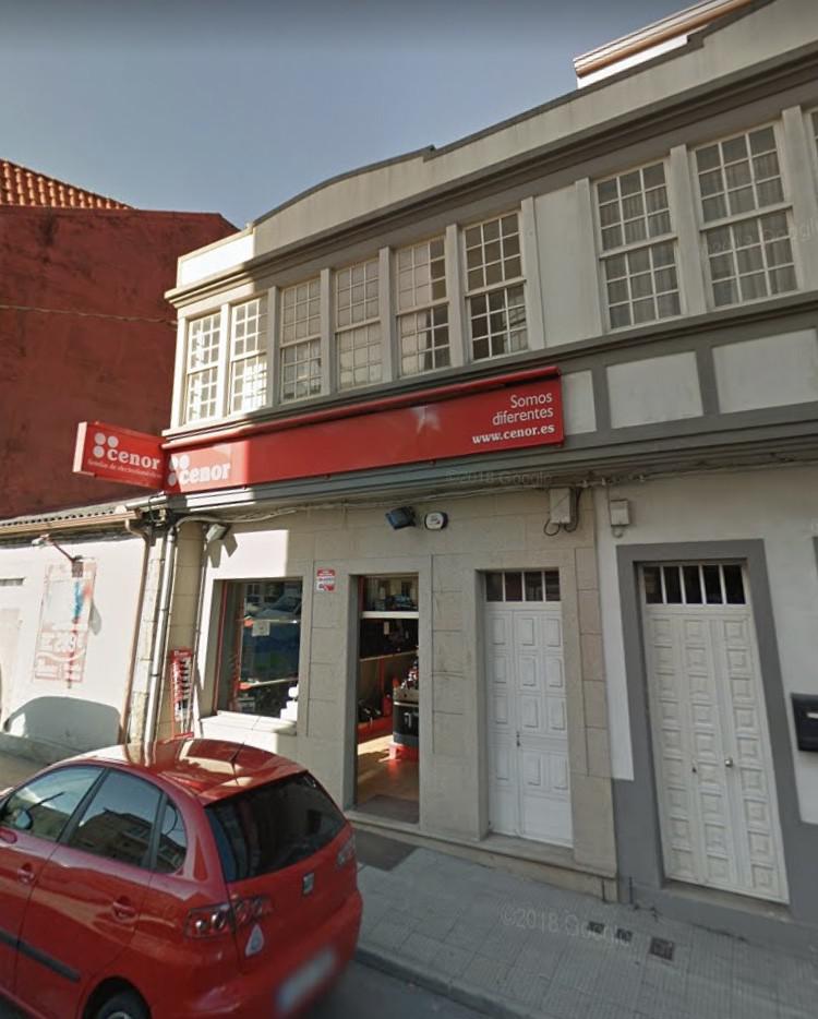 Imagen 28 Casa Adosada en venta en Cee / Av. Finisterra Cee A Coruña