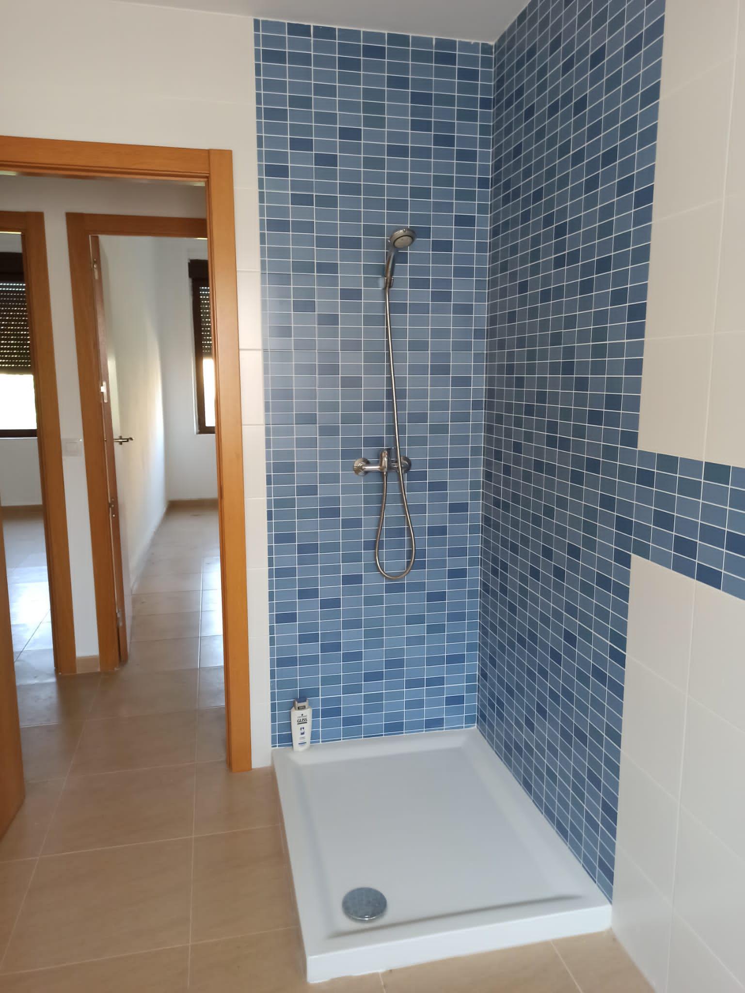 Imagen 5 Piso en venta en Hellín / Piso amplio recien reformado, situado zona norte Hellin