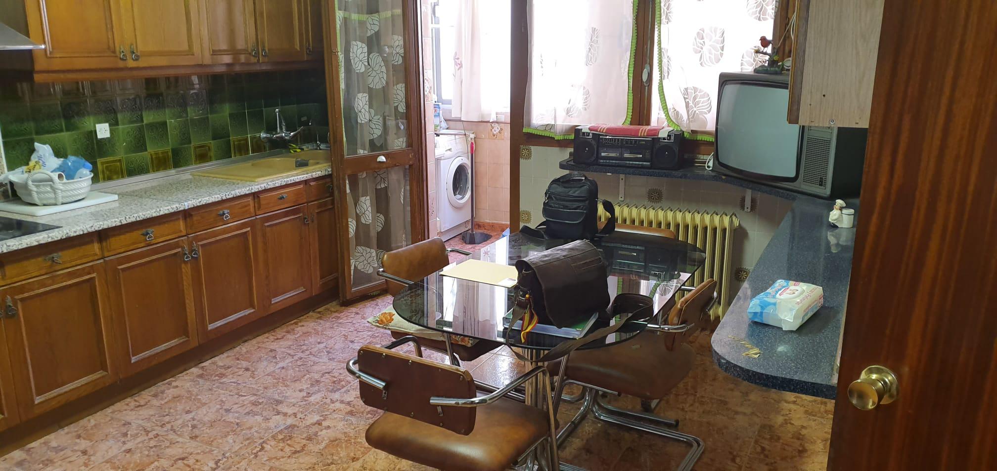 Imagen 7 Piso en venta en Hellín / Zona Mercadona-Gran Via