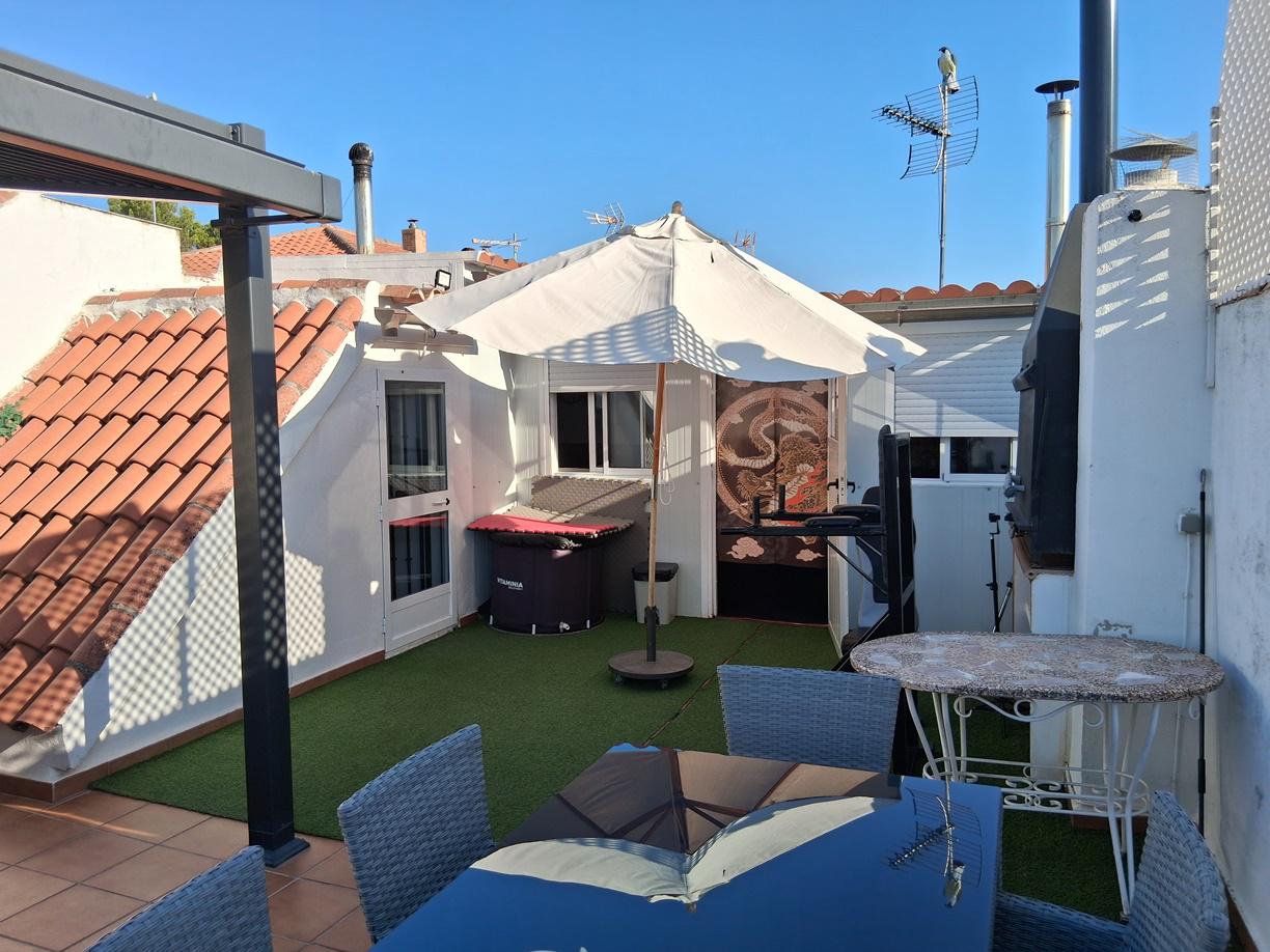 Imagen 1 Casa Adosada en venta en Baeza / Casa en la mejor zona del Murallas de Baeza. 