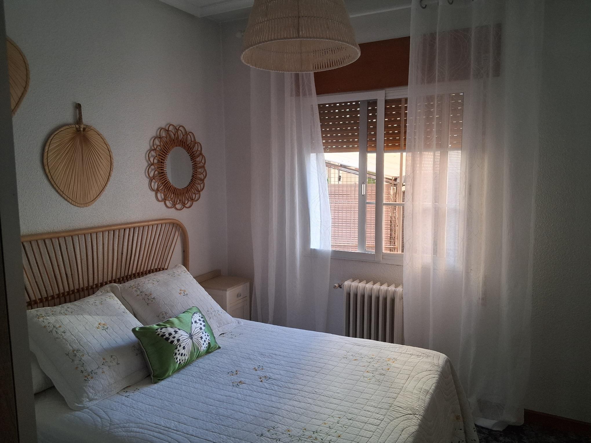 Imagen 8 Casa Adosada en venta en Baeza / Casa en la mejor zona del Murallas de Baeza. 