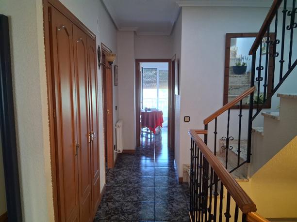 Imagen 9 Inmueble 277467 - Casa Adosada en venta en Baeza / Casa en la mejor zona del Murallas de Baeza. 