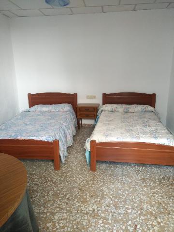 Imagen 2 Inmueble 285358 - Casa Adosada en venta en Baeza / Casa para reformar en el centro. Cerca del Ayuntamiento